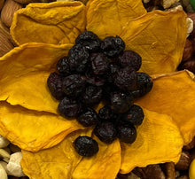 Load image into Gallery viewer, DRIED FRUITS AND NUTS ROUND TRAY 6
