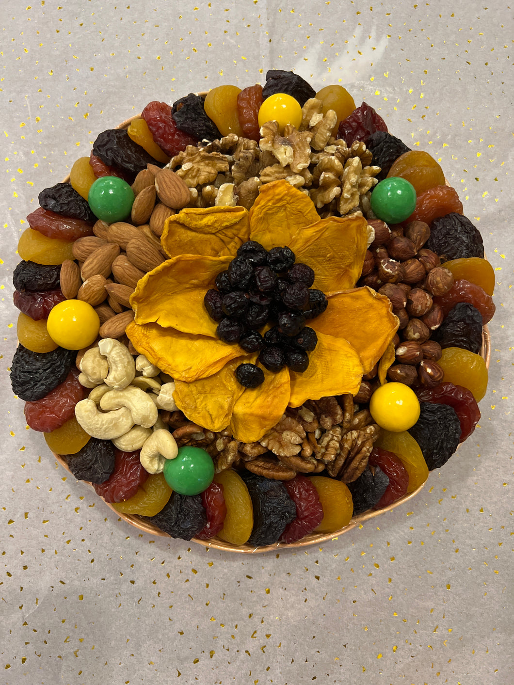 DRIED FRUITS AND NUTS ROUND TRAY 6